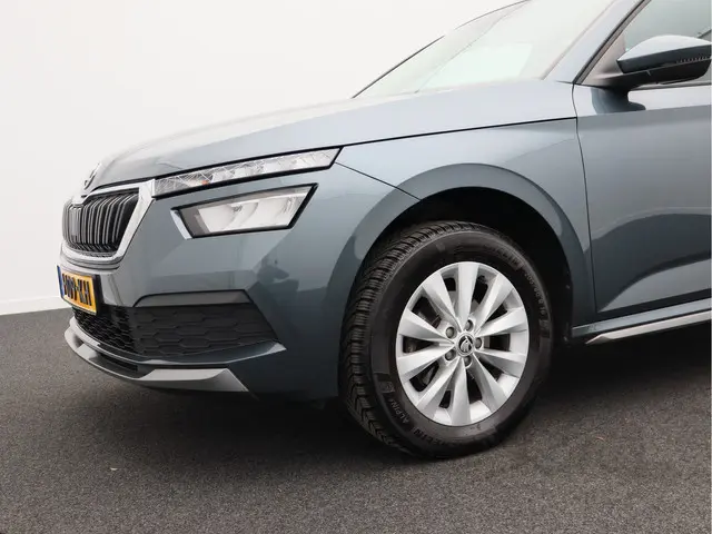 Škoda Kamiq 1.0 TSI Style/ lage km/ automaat! 2020 Benzine 29