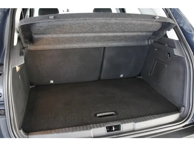 Renault Captur 1.2 TCe Limited 120 PK. 2017 Benzine 28
