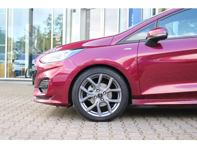 Ford Fiesta 1.0 EcoBoost Hybrid ST-Line X 2022 Benzine 40