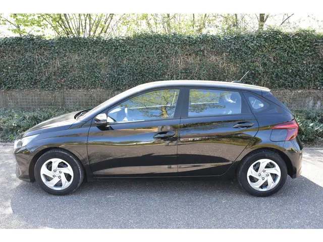 Hyundai i20 3