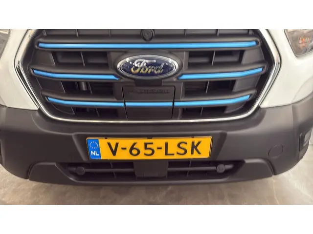 Ford E-Transit 350 L3H3 Trend 68kWh 2023 Elektrisch 28