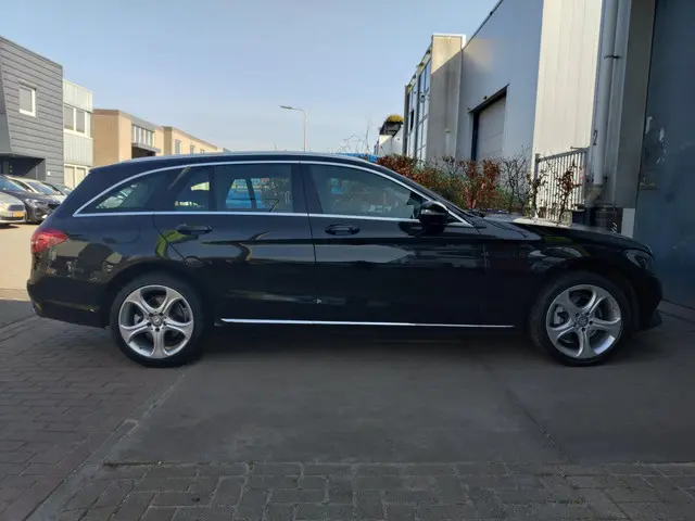 Mercedes-Benz C-Klasse Estate 200 Edition 1 2014 Benzine 6