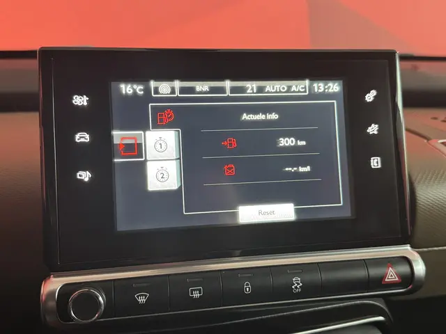 Citroën C4 Cactus 1.2 VTi Feel 2015 Benzine 34