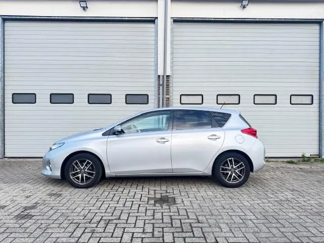 Toyota Auris 1.3 Aspiration 2015 Benzine 2