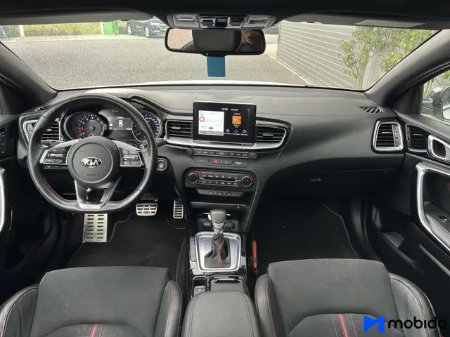 Kia ProCeed 1.6 T-GDI | GT | Camera | 2019 Benzine 8