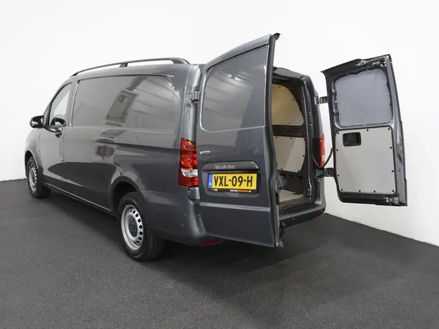 Mercedes-Benz Vito 114 CDI automaat Lang 2023 Diesel 38