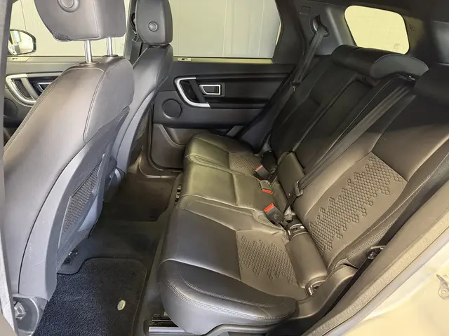 Land Rover Discovery Sport 2.0 TD4 HSE 2016 Diesel 8