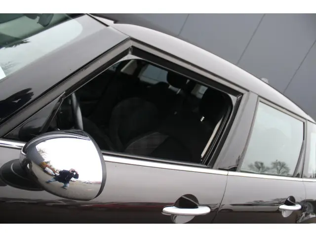 MINI One Mini 1.2 Chili Business 2015 Benzine 13