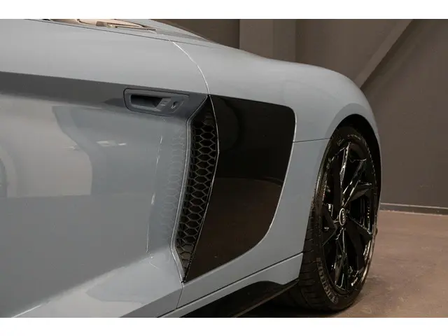 Audi R8 Spyder 5.2 Performance Quattro 2021 Benzine 14
