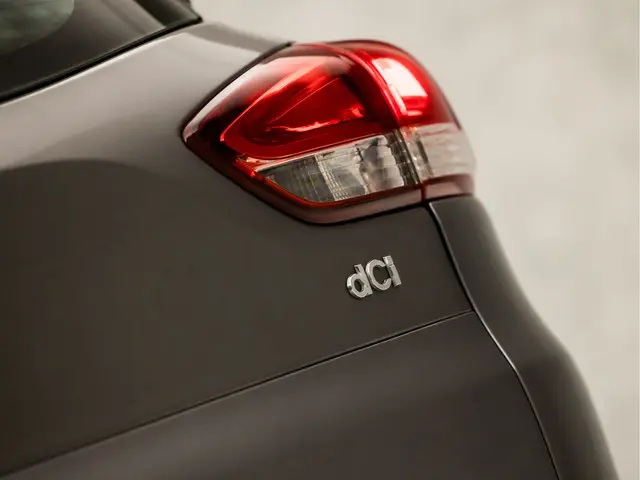 Renault Clio Estate 1.5 dCi Dynamic Sport 2013 Diesel 24