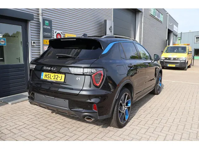 Lynk & Co 01 1.5 2023 Hybride Benzine 8