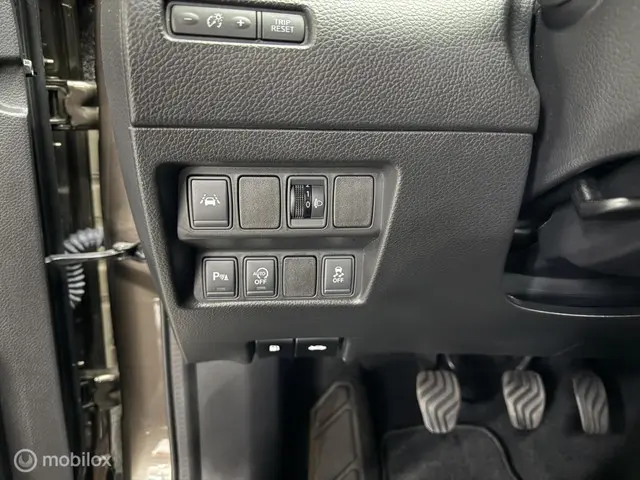 Nissan QASHQAI 1.2 Acenta 2015 Benzine 19