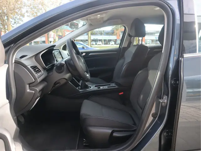 Renault Mégane Estate 1.3 TCe 140 2023 Benzine 17