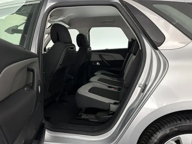 Citroën C4 1.6 e-HDi Exclusive 2014 Diesel 9