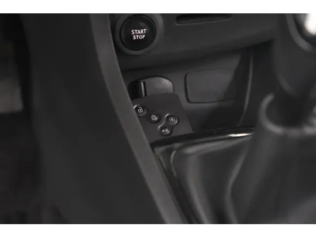 Renault Clio TCe 90 Intens 2017 Benzine 41