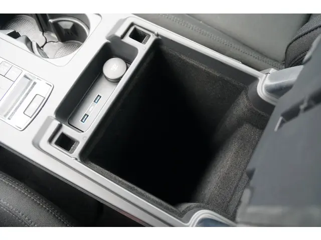 Land Rover Discovery 2.0 Sd4 2018 Diesel 52