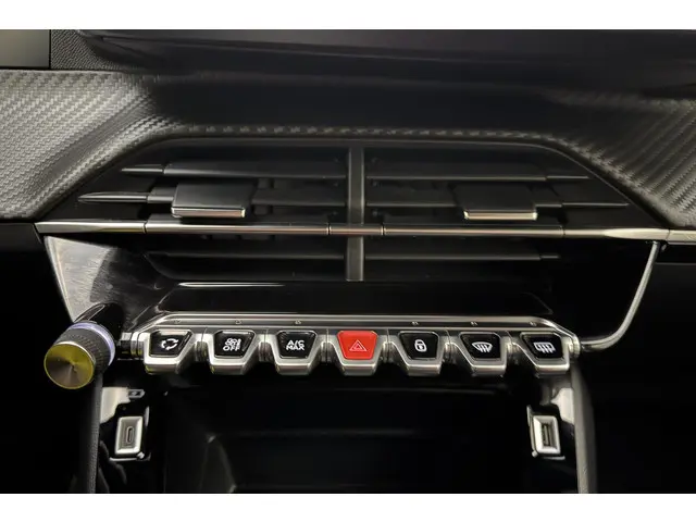 Peugeot 2008 1.2T Style 2023 Benzine 21