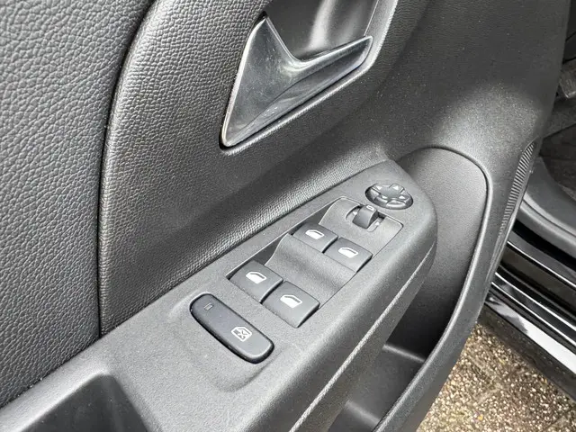 Opel Corsa 1.2 Elegance AUT 2020 Benzine 22