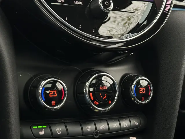 MINI Electric Mini MINI Yours 33 kWh 2021 Elektrisch 24