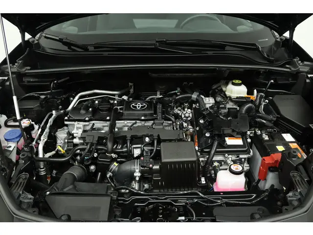 Toyota C-HR 1.8 Hybrid 140 Active 2024 Hybride Benzine 35