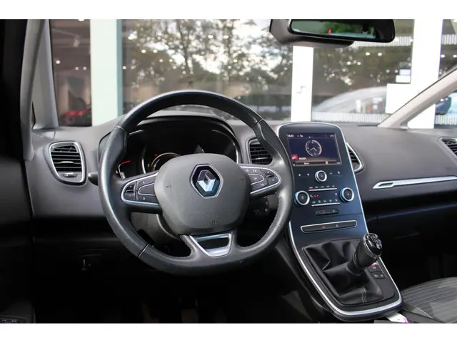 Renault Scénic 1.2 TCe 2017 Benzine 30