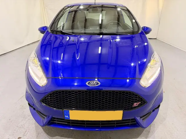 Ford Fiesta 1.6 ST2 180PK Navi/Clima 2014 Benzine 28