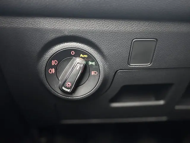 SEAT Arona TSI 1.0 X Cellence 2020 Benzine 31
