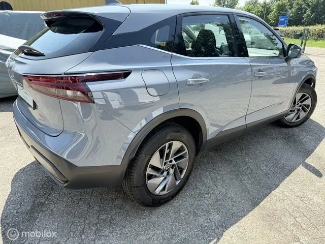 Nissan QASHQAI 1.3 MHEV Business Design 2023 Benzine 5