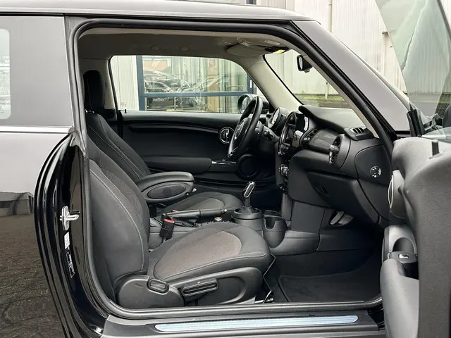 MINI Cooper Mini 1.5 Aut. 136pk Pepper 2020 Benzine 46