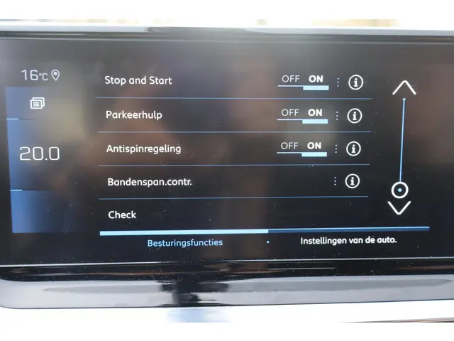 Peugeot 2008 1.2 PureTech GT 2021 Benzine 32