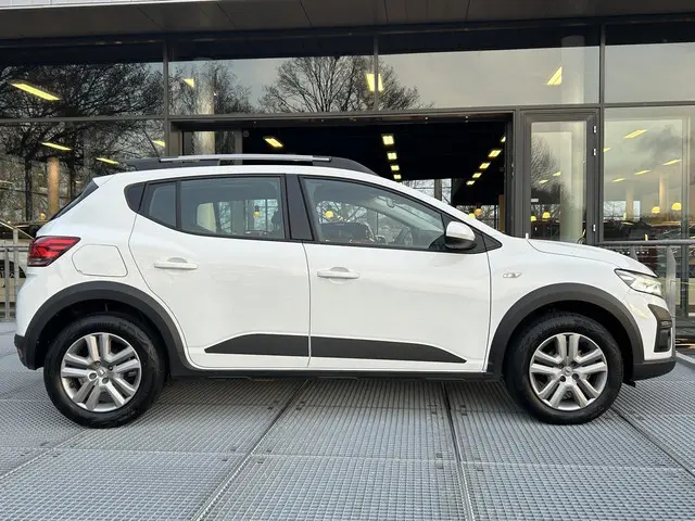 Dacia Sandero Stepway 1.0 TCe 90 Comfort 2023 Benzine 15