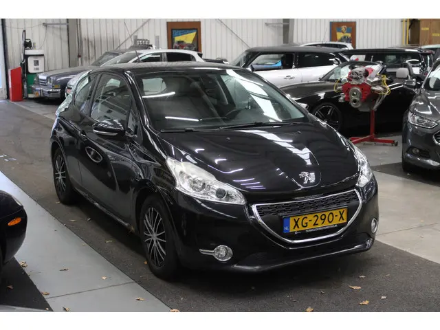 Peugeot 208 2