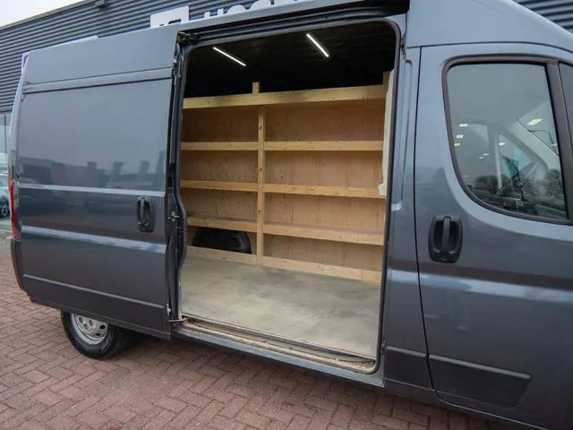 Opel Movano 2.2D 120 L2H2 Edition 2022 Diesel 32