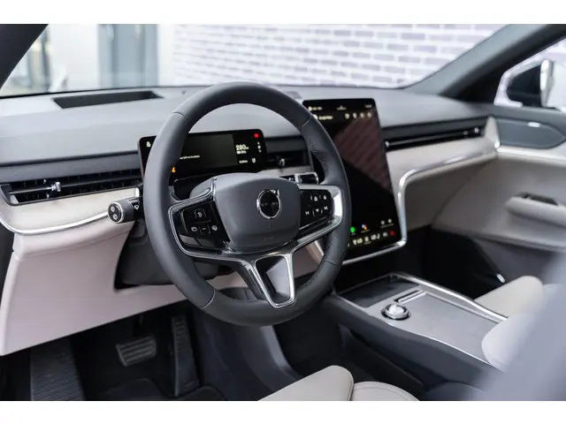 Volvo EX90 Twin Motor Ultra 2025 Elektrisch 28