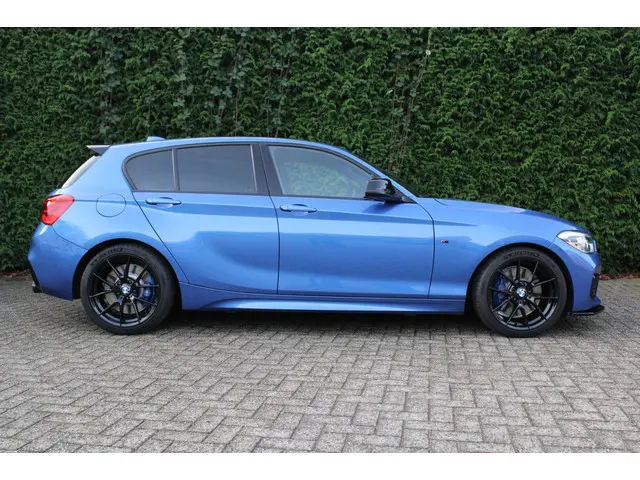 BMW 1 Serie M140i xDrive zeer mooie staat 2017 Benzine 7