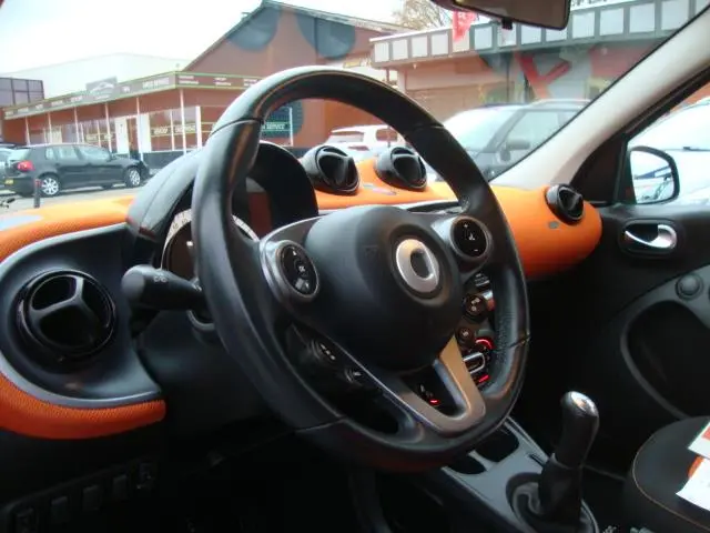 Smart Forfour 1.0 Joy Edition ( BJ 2015 +Airco ) 2015 Benzine 8