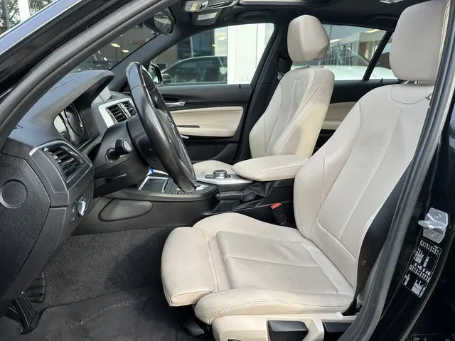 BMW 1 Serie 118i High Executive 2019 Benzine 2