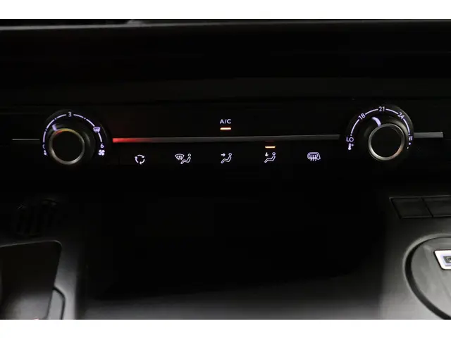 Opel Combo 1.5 BlueHDi 100 S&S L1 2024 Diesel 8