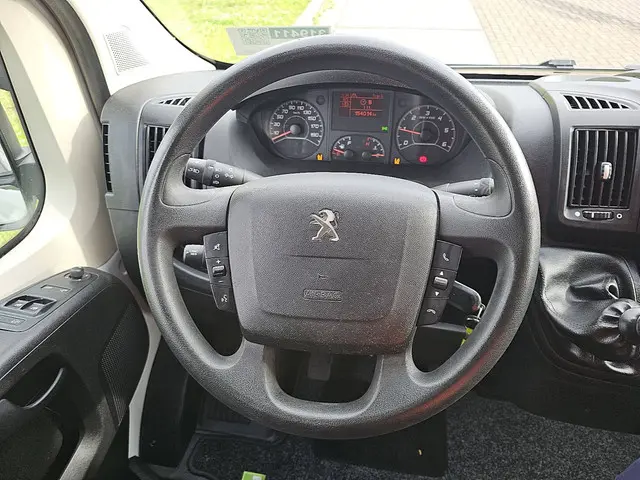 Peugeot Boxer 2.2 2021 Diesel 10