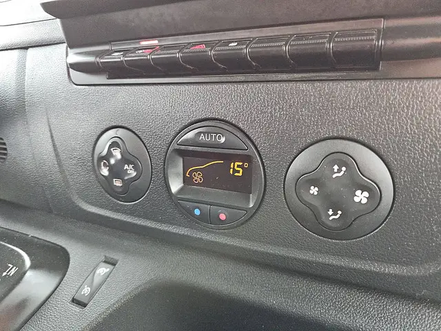 Renault Master 2.3 2020 Diesel 11