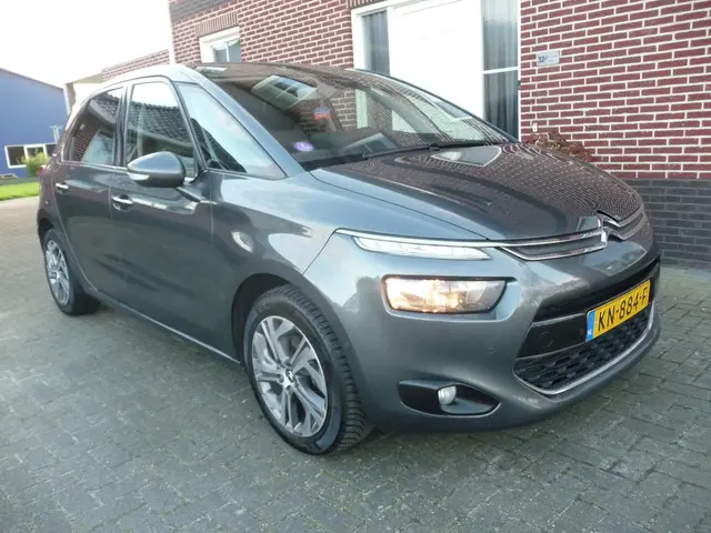 Citroën C4 Picasso 1.2 PureTech Intensive 2016 Benzine 7