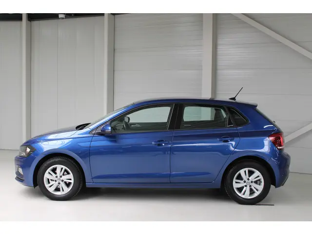 Volkswagen Polo 1.0 TSI Comfortline 2018 Benzine 2