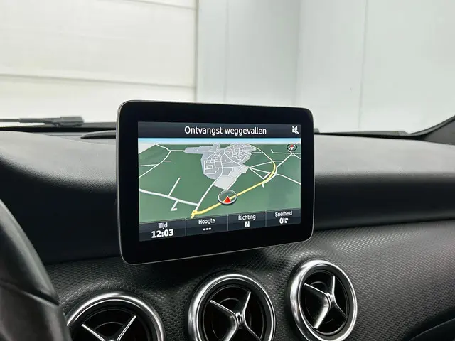 Mercedes-Benz A-Klasse Ambition 2017 Benzine 12