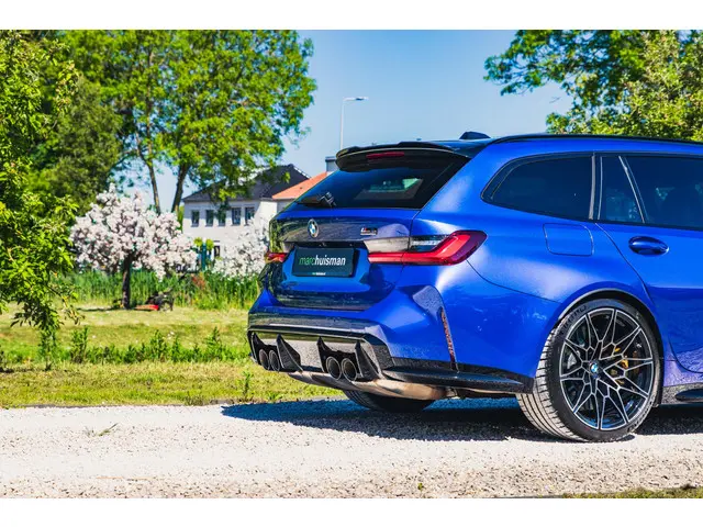 BMW M3 3-serie Touring xDrive Competition 2023 Benzine 125