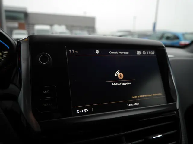 Peugeot 2008 1.2 PureTech Allure 2018 Benzine 25