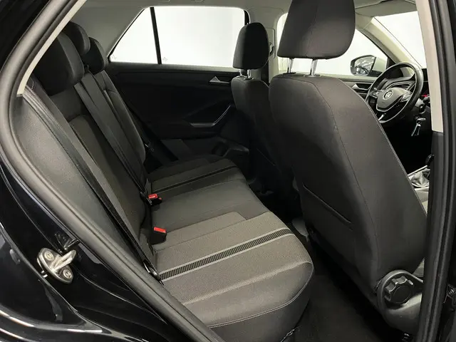 Volkswagen T-Roc 1.5 TSI Style 2019 Benzine 16