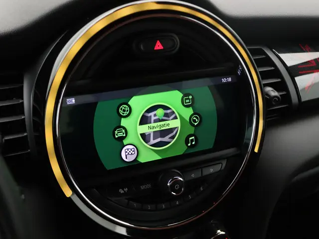 MINI 3-Deurs Cooper 2019 Benzine 26