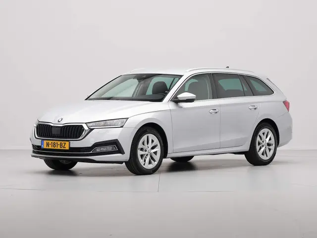 Škoda Octavia Combi 1.0 TSI 110pk 2020 Benzine 2