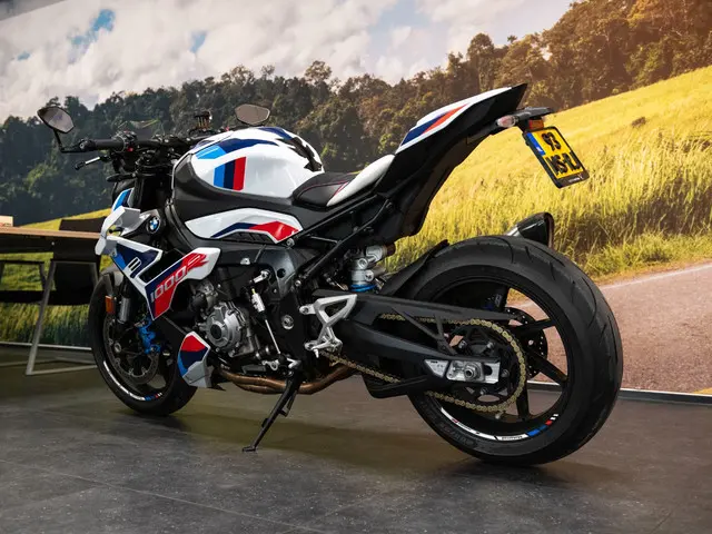 BMW M 1000 R Sport Akrapovic - Keyless 2023 Benzine 3