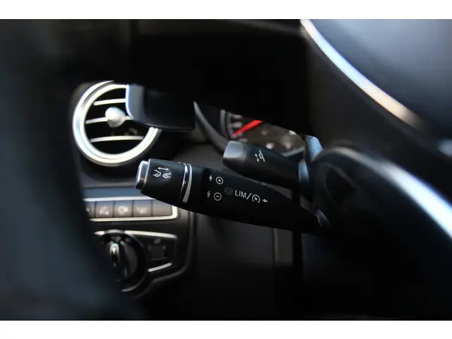 Mercedes-Benz GLC AMG 43 4MATIC 2017 Benzine 22